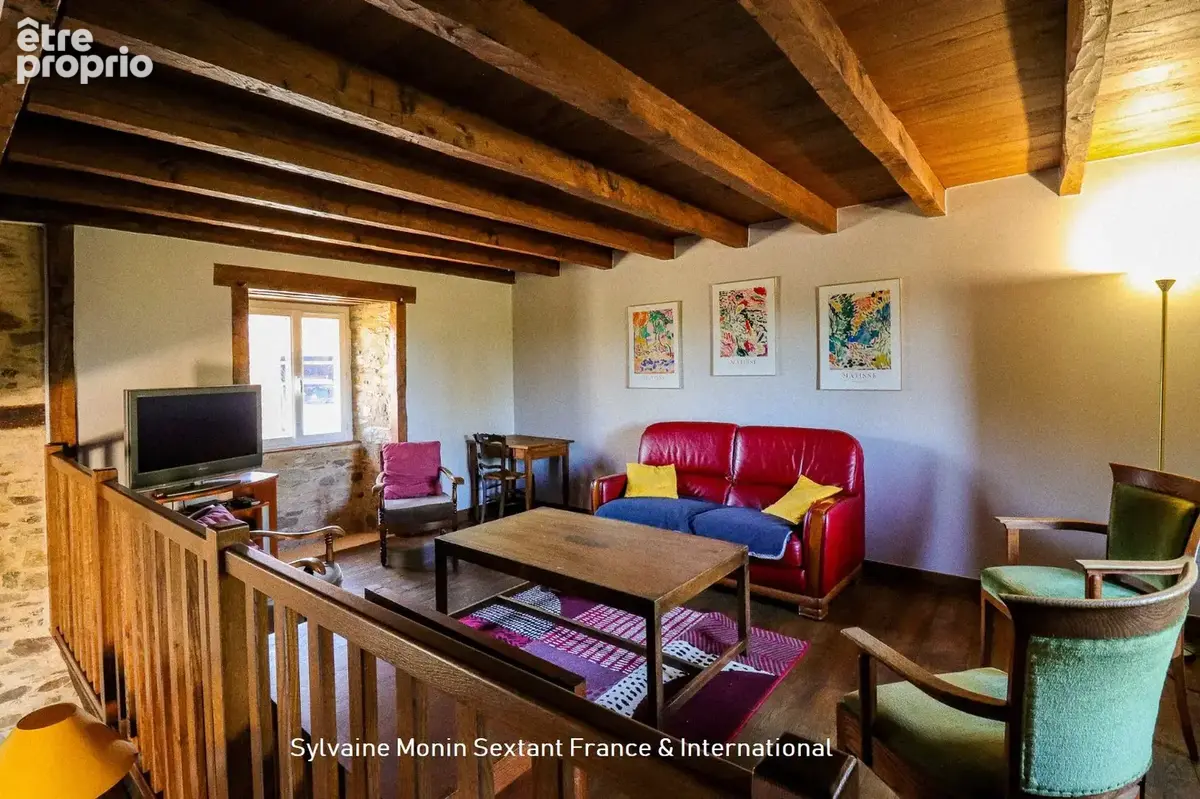 Charmante maison en pierre rénovée avec piscine et vue dégagée - photo 11