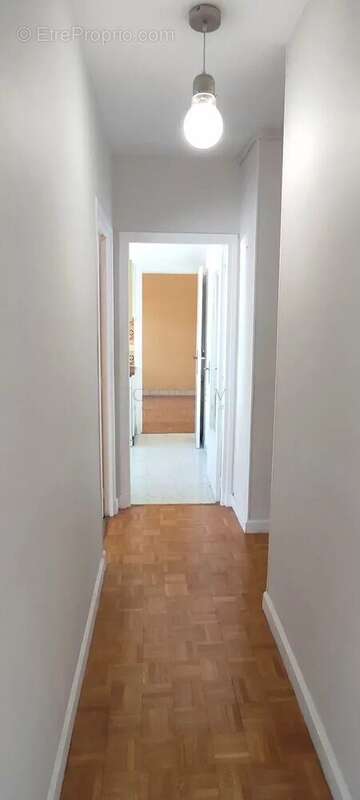 Appartement à BOURG-LA-REINE