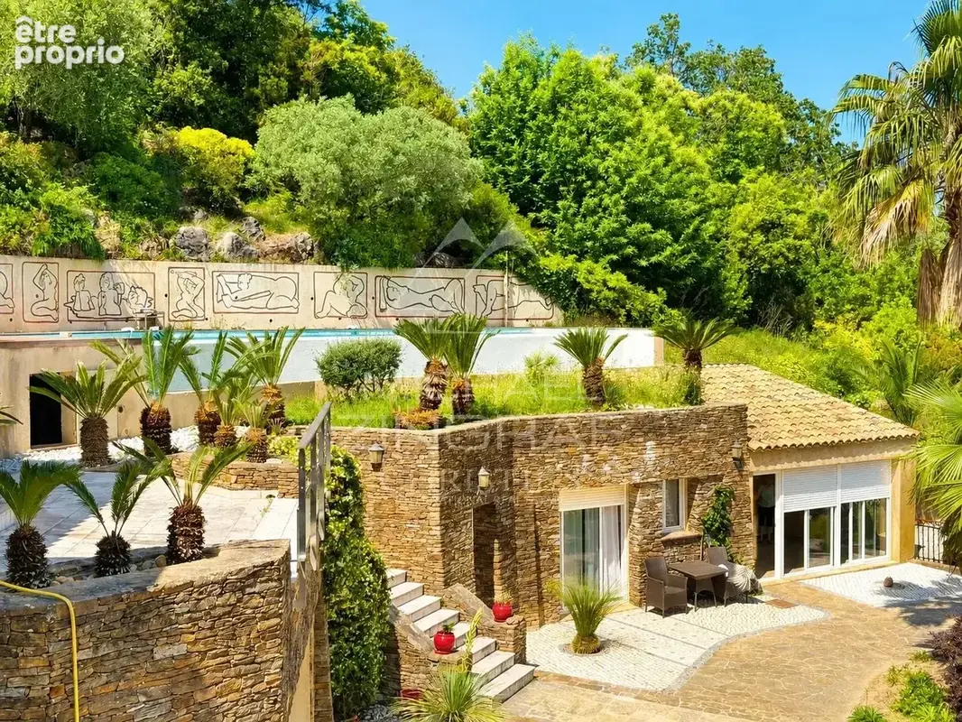 Saint-Tropez – Villa d'exception – Vue mer panoramique - photo 9