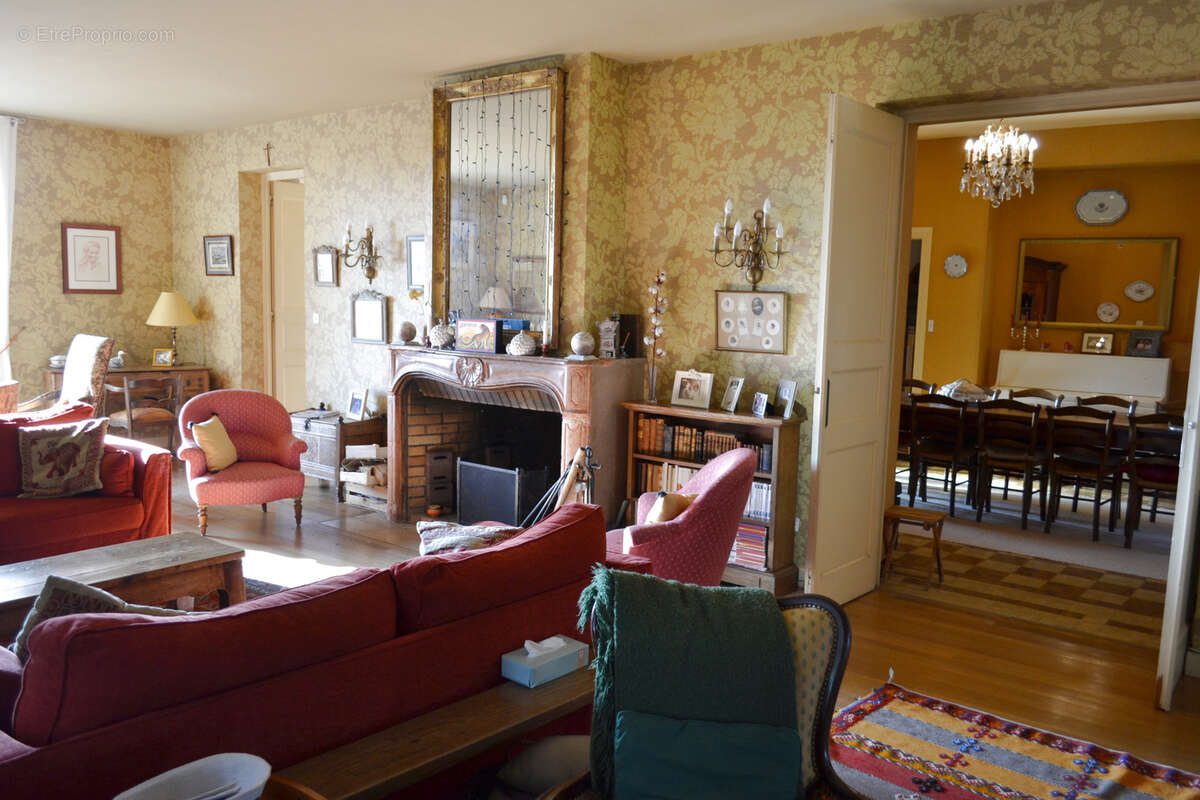 Maison à BOURGOIN-JALLIEU