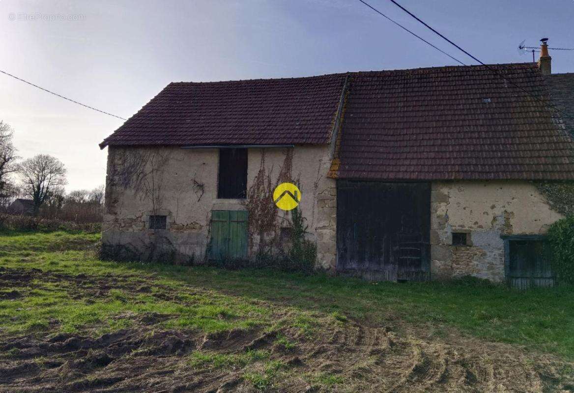 Grange de 80m² - photo 5