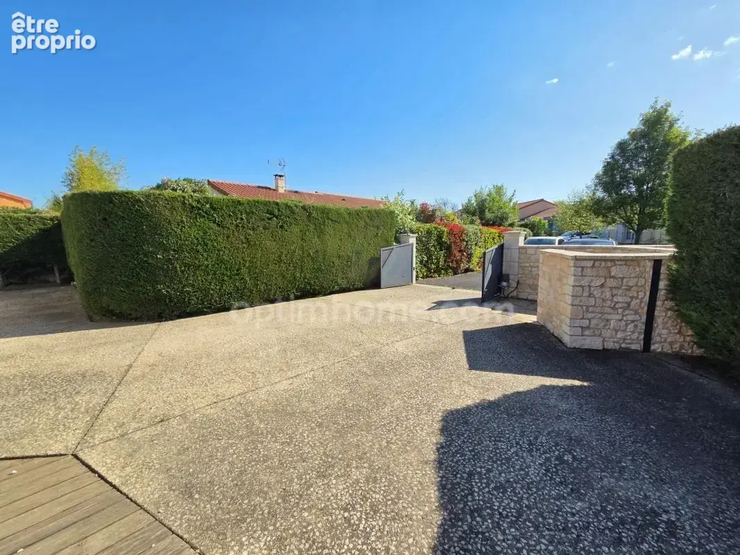 *** exclusivite *** plain-pied 5 chambres, jardin et dependance *** billom 63160 - photo 16