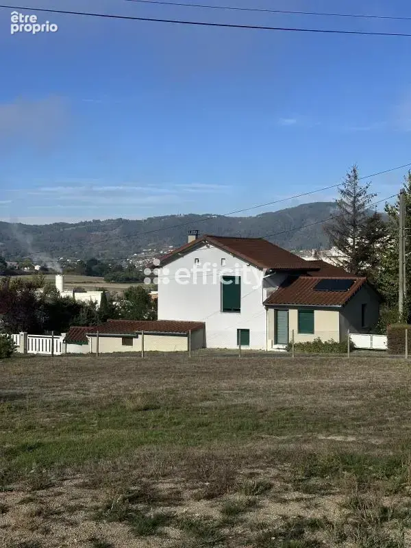 Maison 6 pièces 105 m² à vendre à Bas-En-Basset (43210) - photo 2