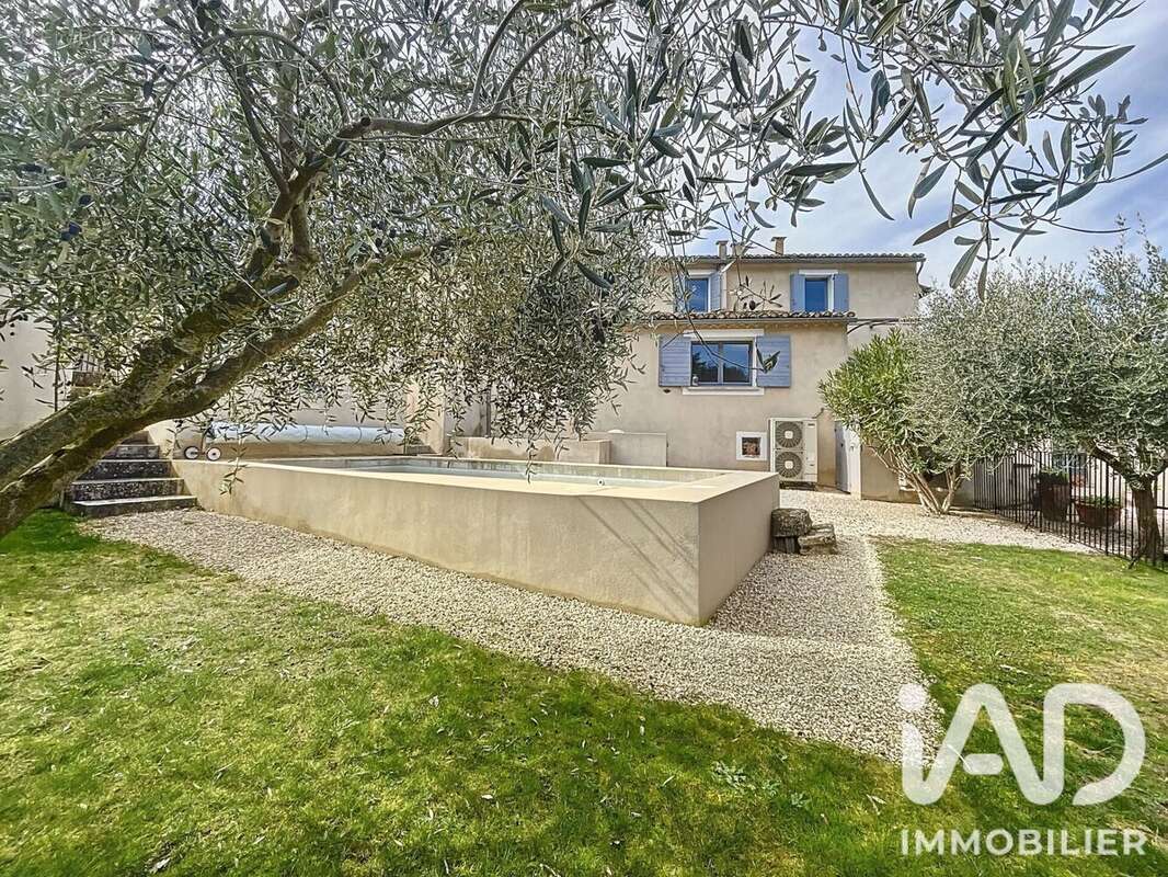 Maison 220 m² à Beaumont-Du-Ventoux  - photo 2