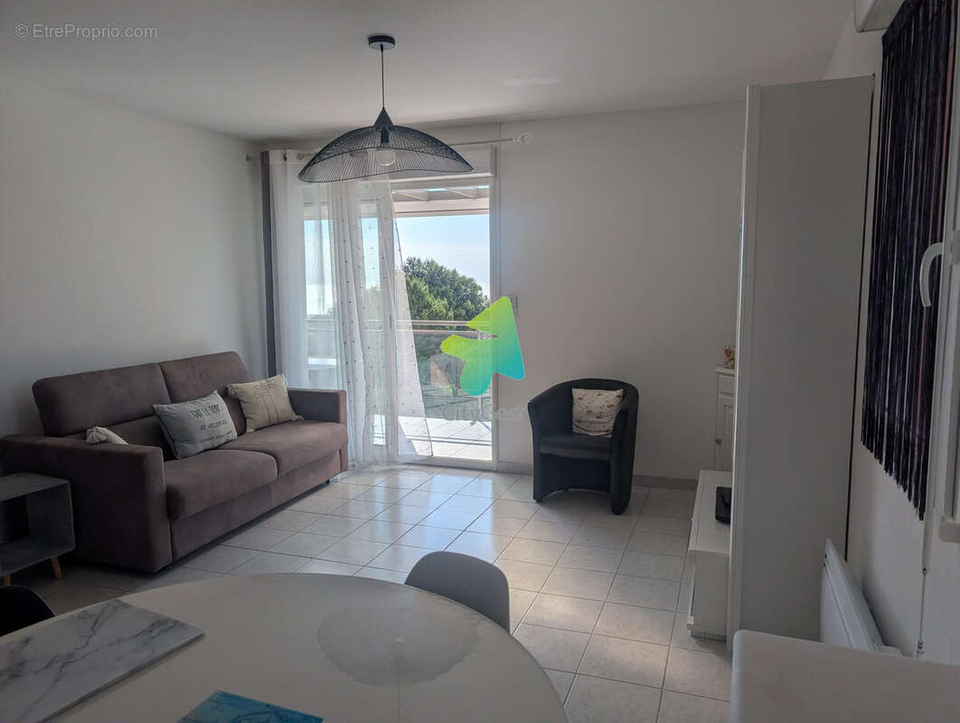 Appartement à FLEURY