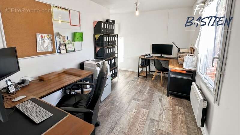 Maison à AUBRY-DU-HAINAUT