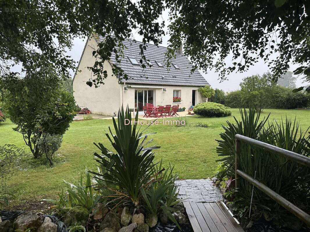 Maison à AMFREVILLE-LES-CHAMPS