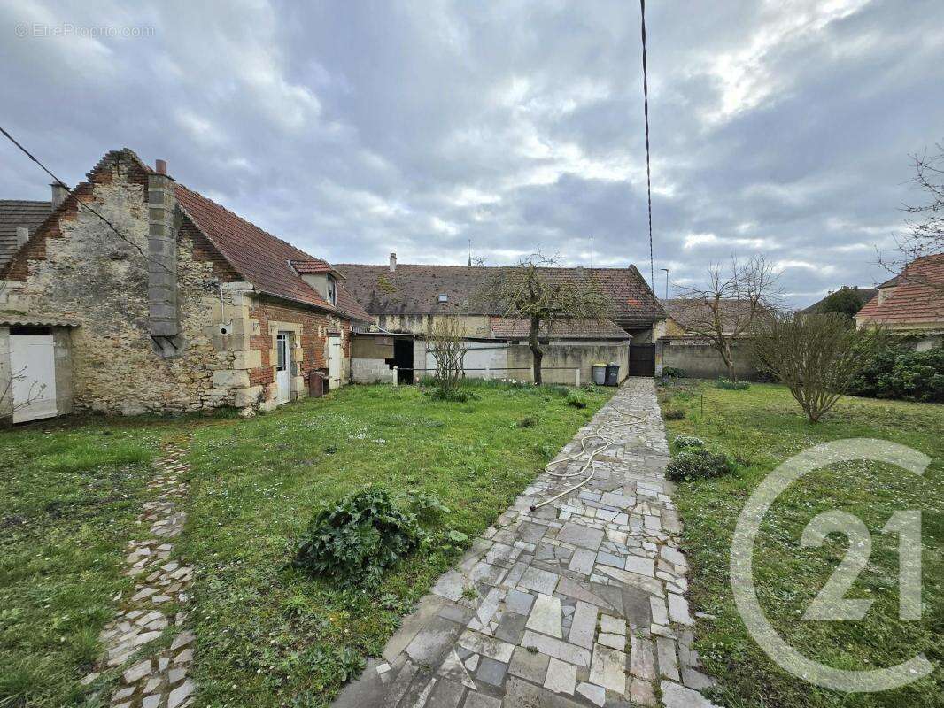 Maison à SACY-LE-GRAND