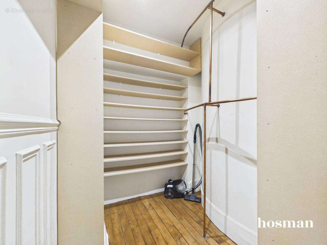 Appartement à PARIS-9E