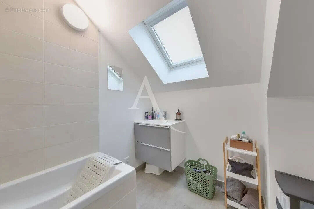 Maison à OZOIR-LA-FERRIERE