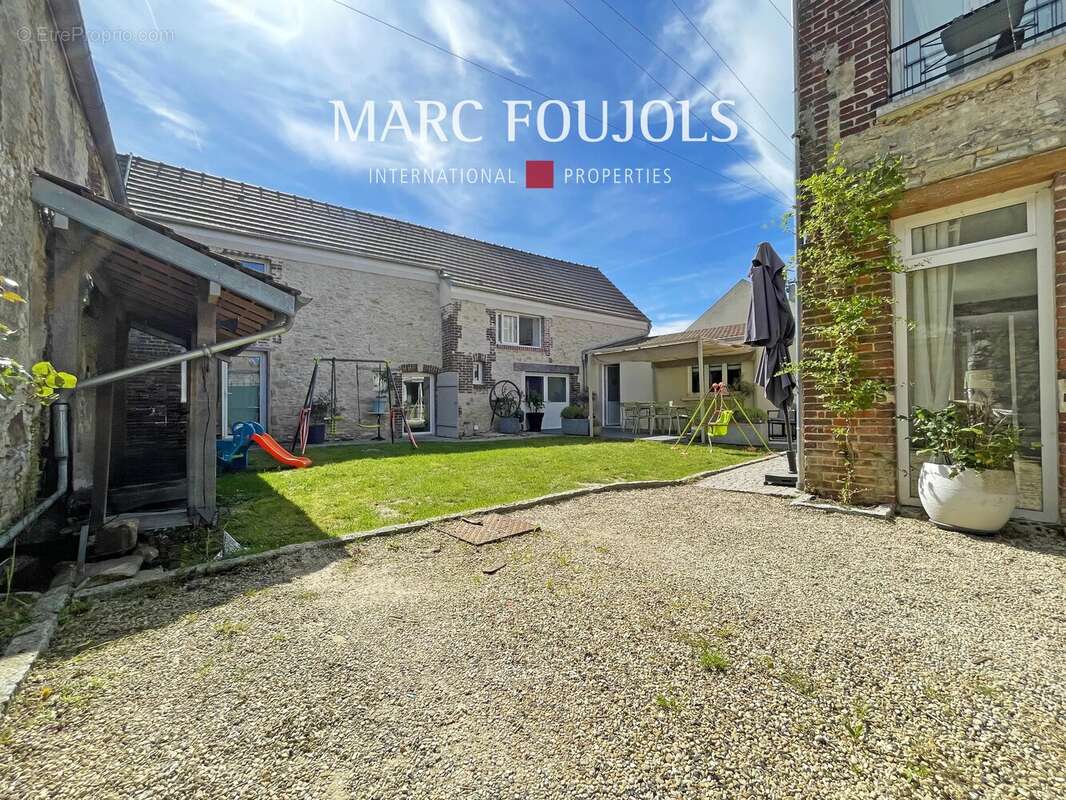Maison à SENLIS