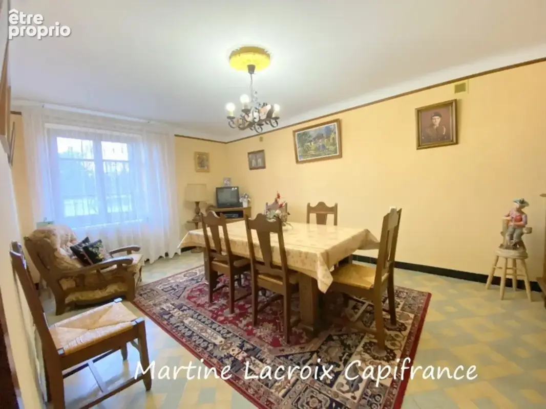 Dpt SARTHE (72), à vendre LA FERTÉ-BERNARD - MAISON DE VILLE  P8 de 167 m² - Terrain de 330 M² - photo 12