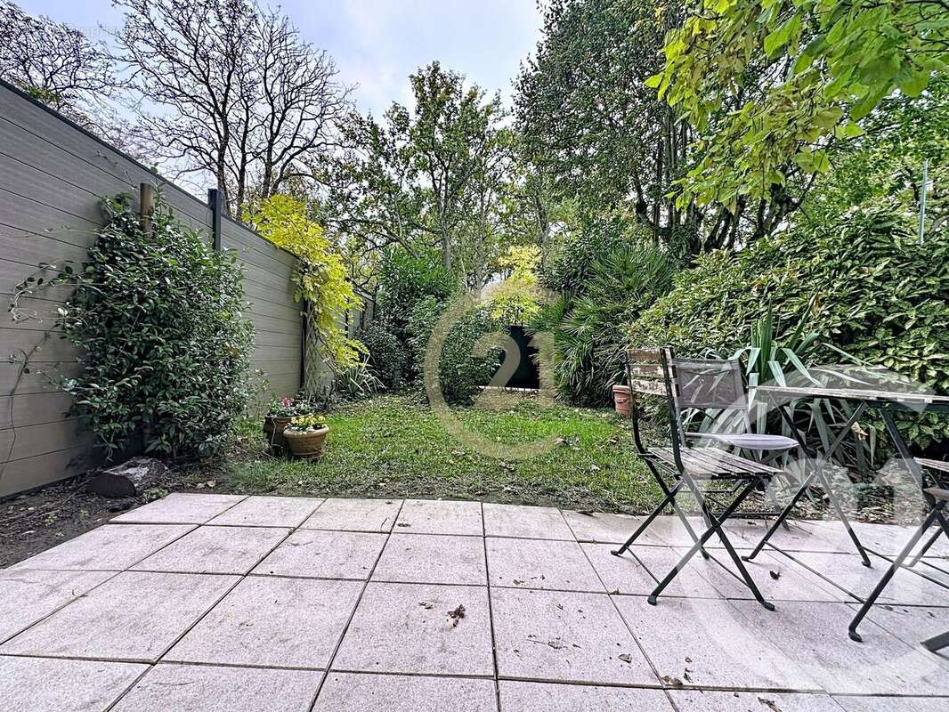 Appartement à FONTENAY-SOUS-BOIS