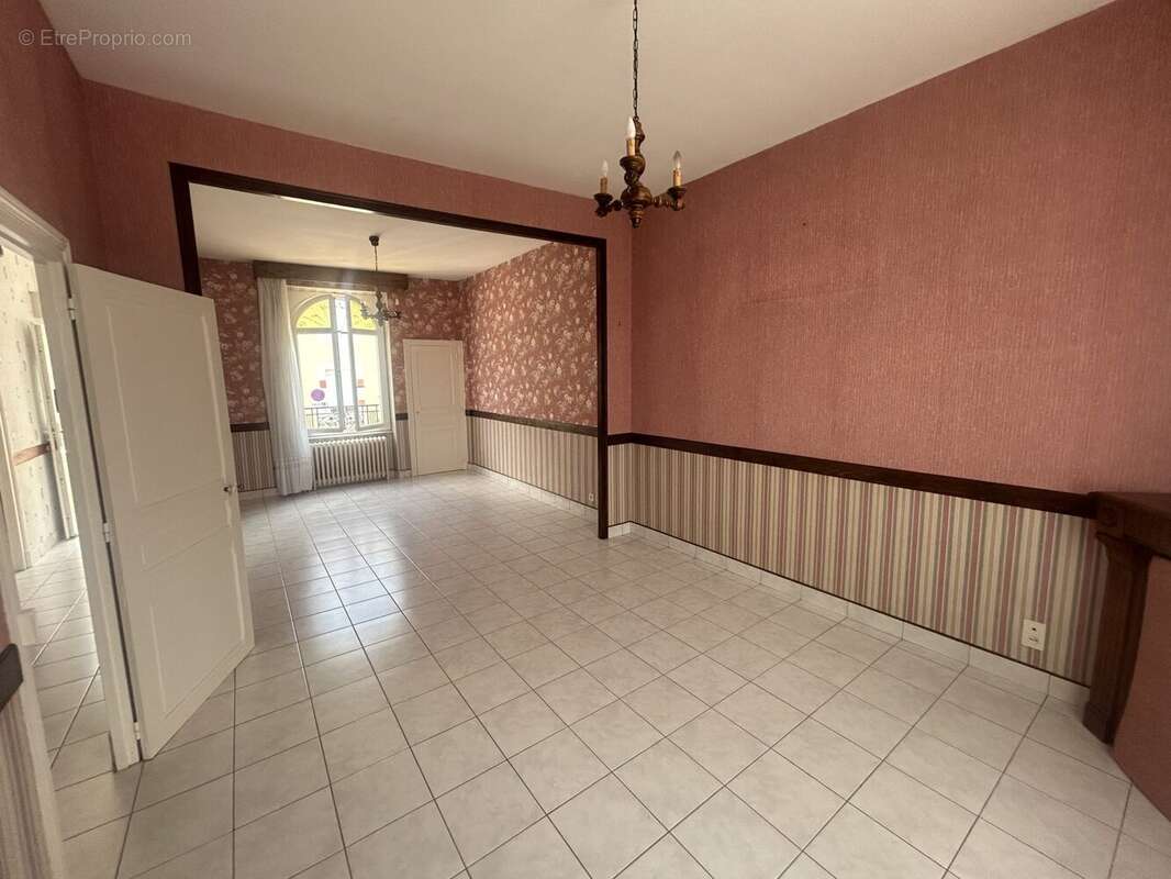 Maison 123 m² à Montlucon  - photo 4
