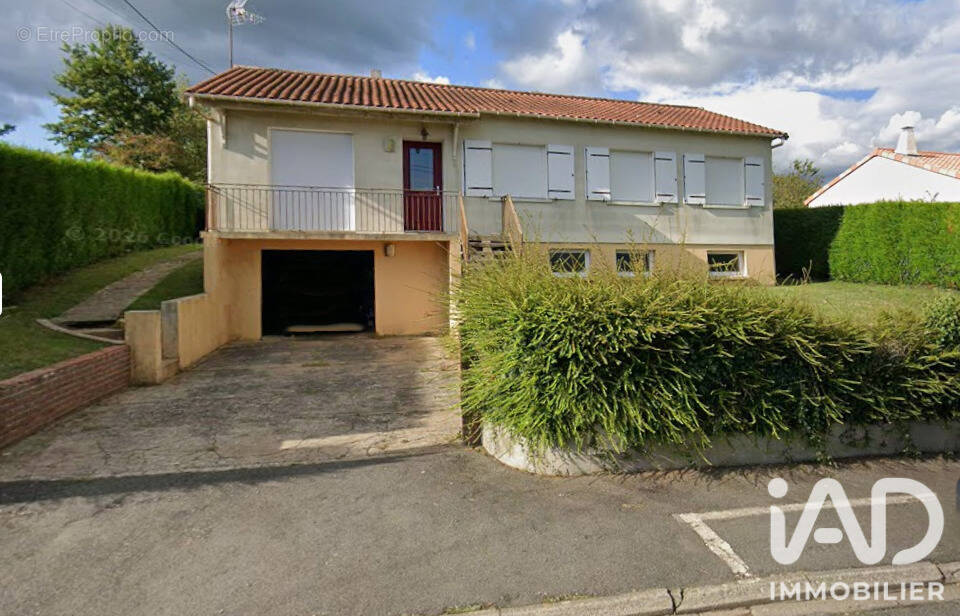 Photo 1 - Maison à CHEMILLE