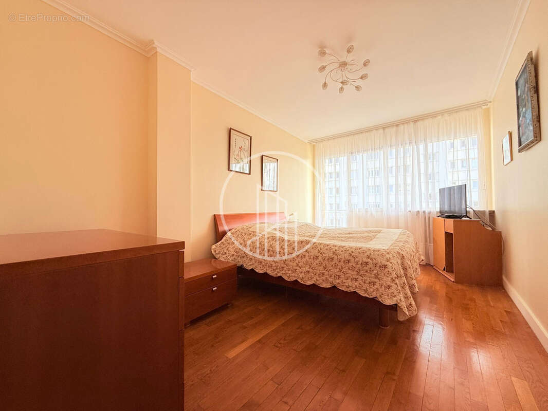 Appartement à SAINT-CLOUD
