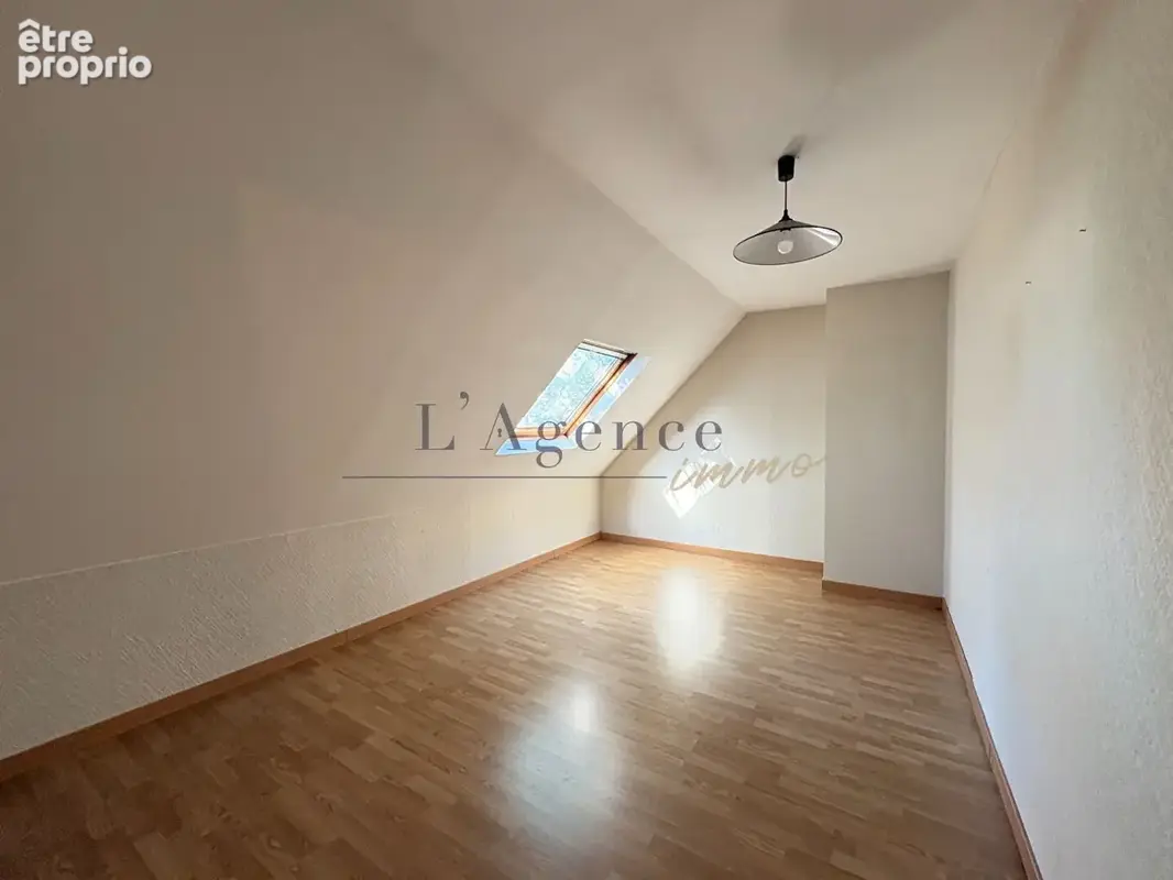 Maison  6 pièce(s) 134.75 m2 - photo 5