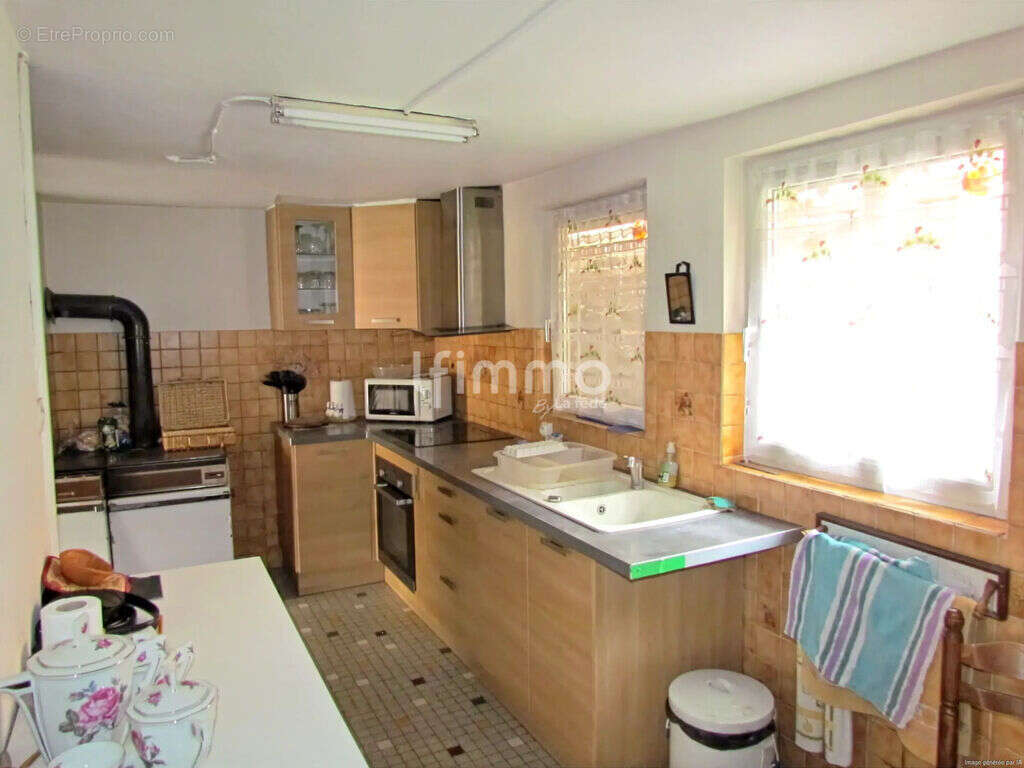 Corps de ferme sur 5,3 ares - photo 5