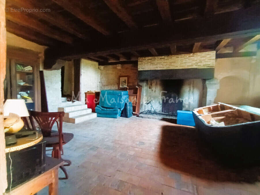 Maison à SAINT-POURCAIN-SUR-SIOULE