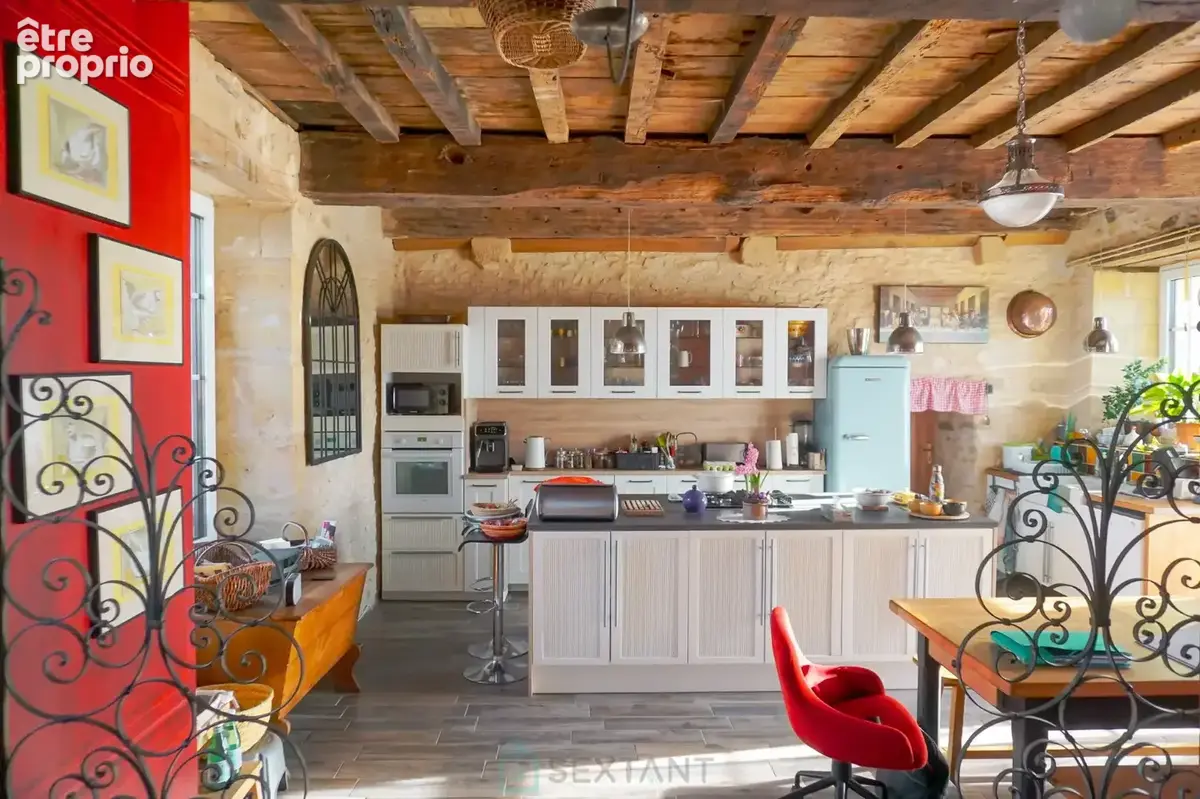 Superbe ensemble immobilier du XIXe siècle situé au coeur de la nature préservée du Périgord vert. - photo 8