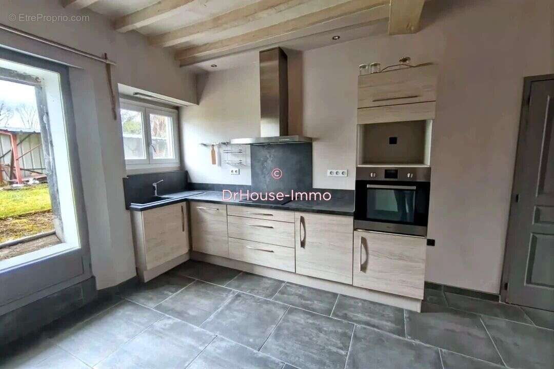 Maison 95 m² à Arette  - photo 11