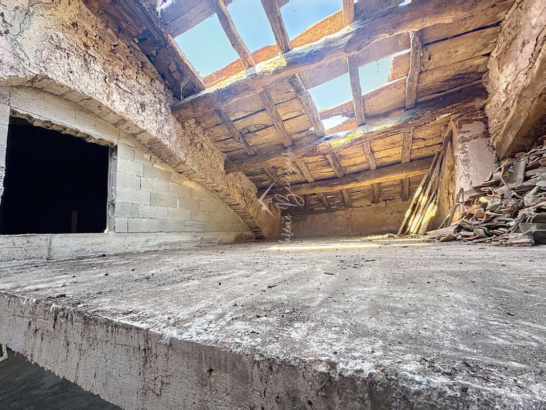 Maison à VABRES-L'ABBAYE