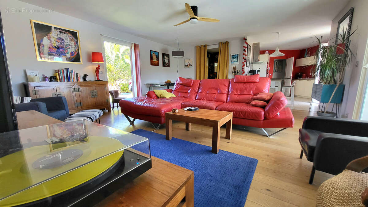 Maison à SAINT-ANDRE-DE-CUBZAC