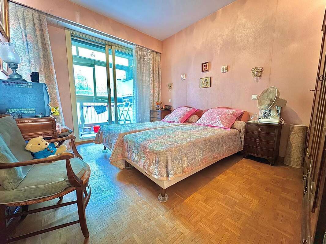   - Appartement à NICE