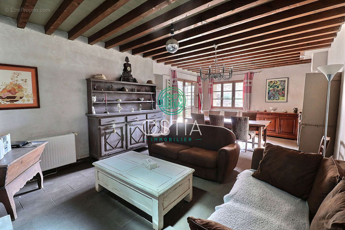 Ferme St Paul En Jarez - En.136m² - photo 3