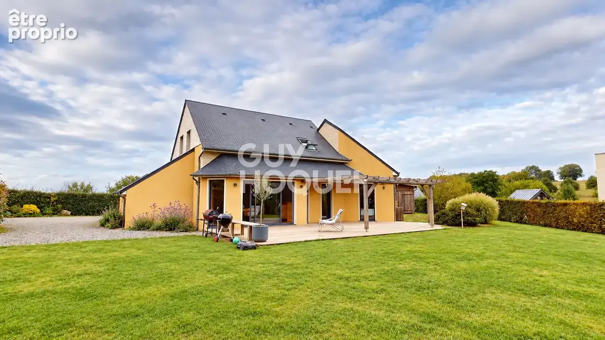 Maison Isigny Le Buat - photo 1