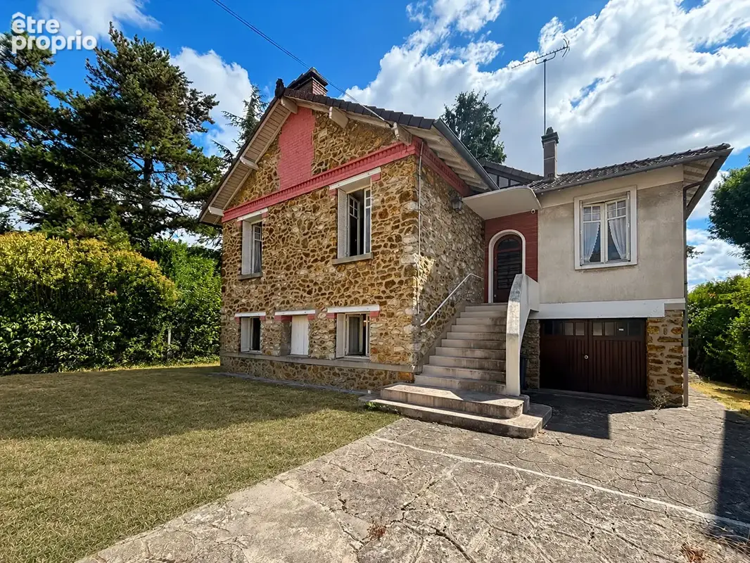 Maison à VERRIERES-LE-BUISSON