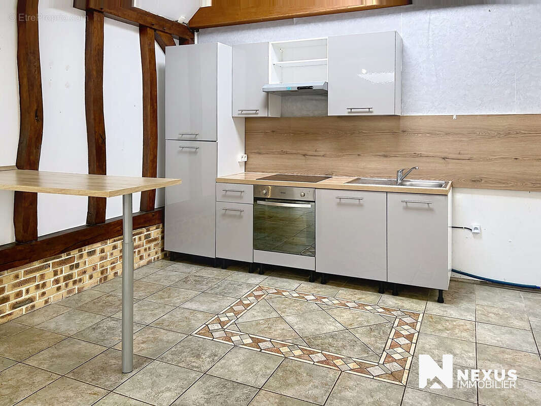 Maison à DEVILLE-LES-ROUEN