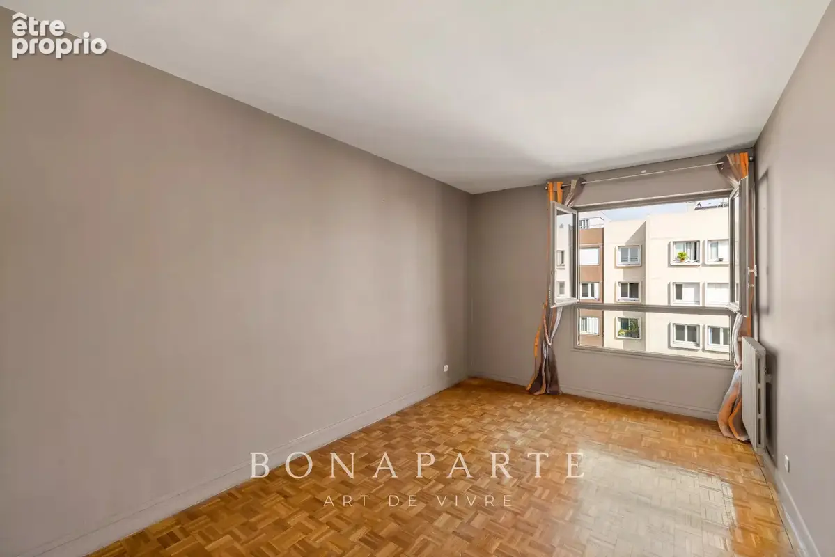 Paris xixe – belleville – dernier étage - rooftop de 92 m² avec terrasse de 68 m² - photo 9