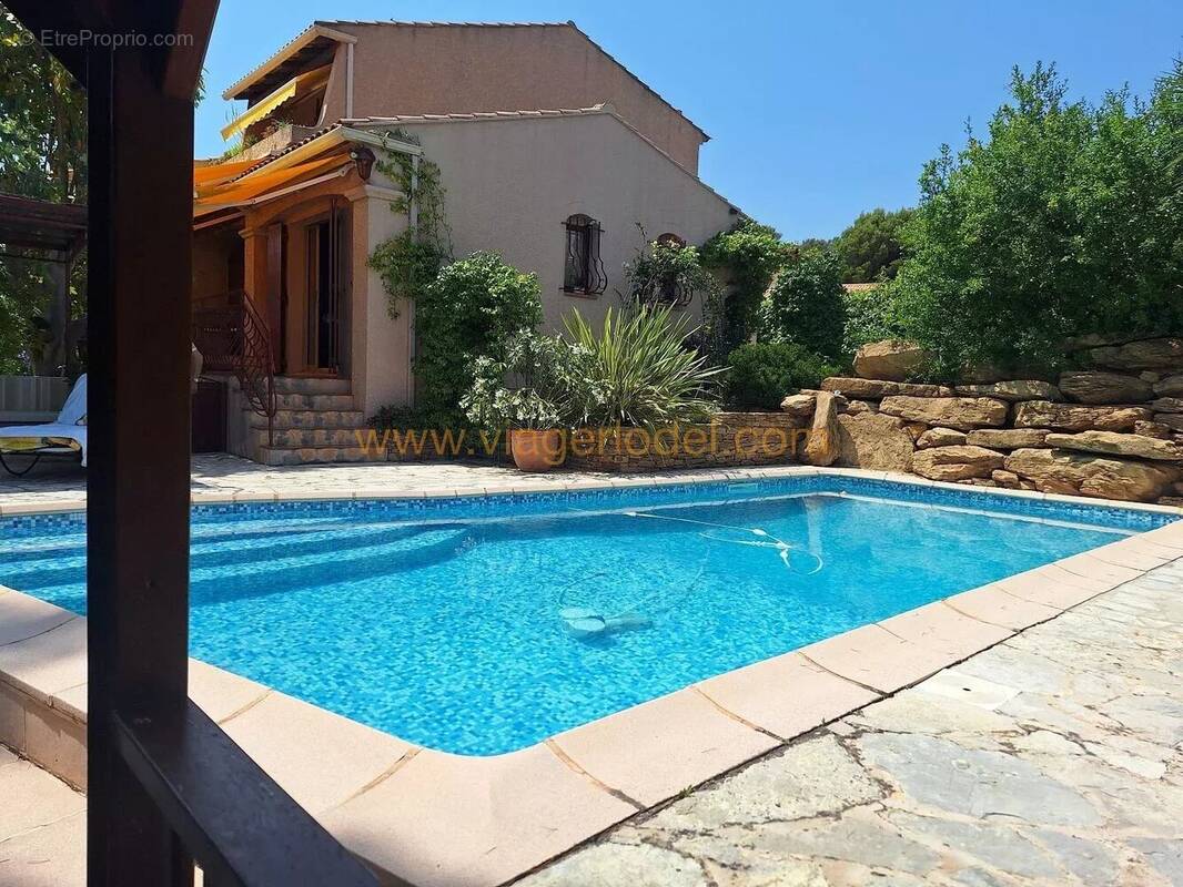 Maison à LA CADIERE-D'AZUR