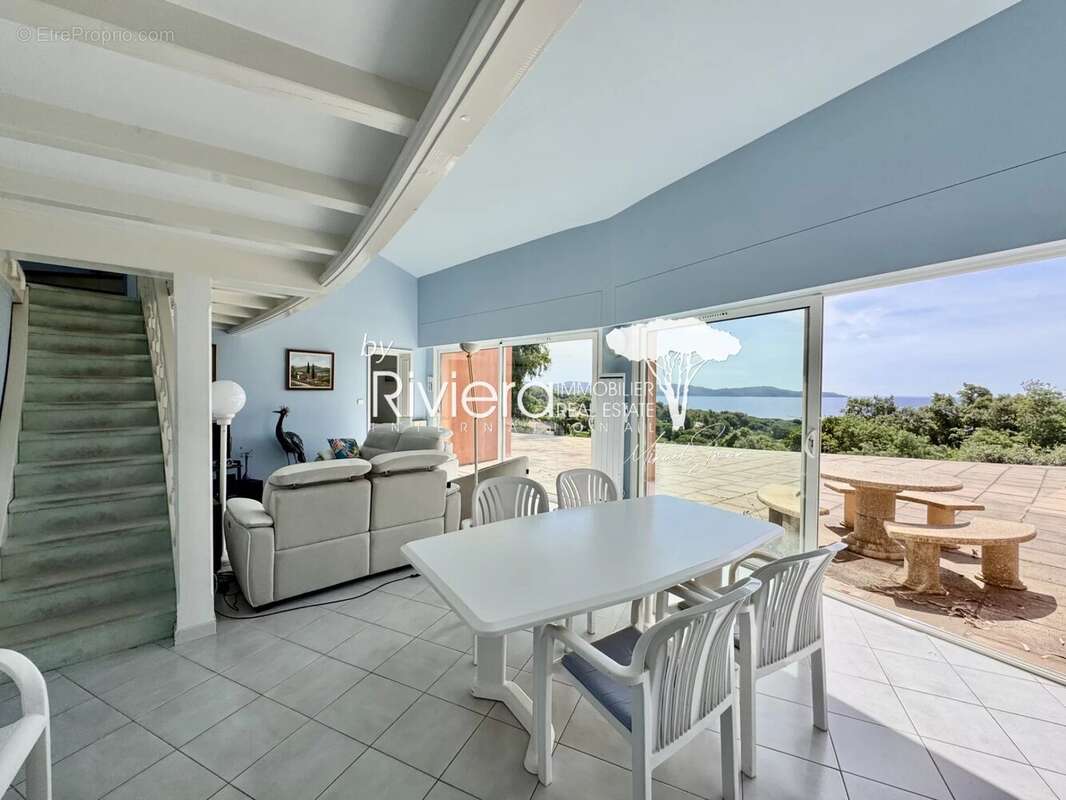 Maison à CAVALAIRE-SUR-MER