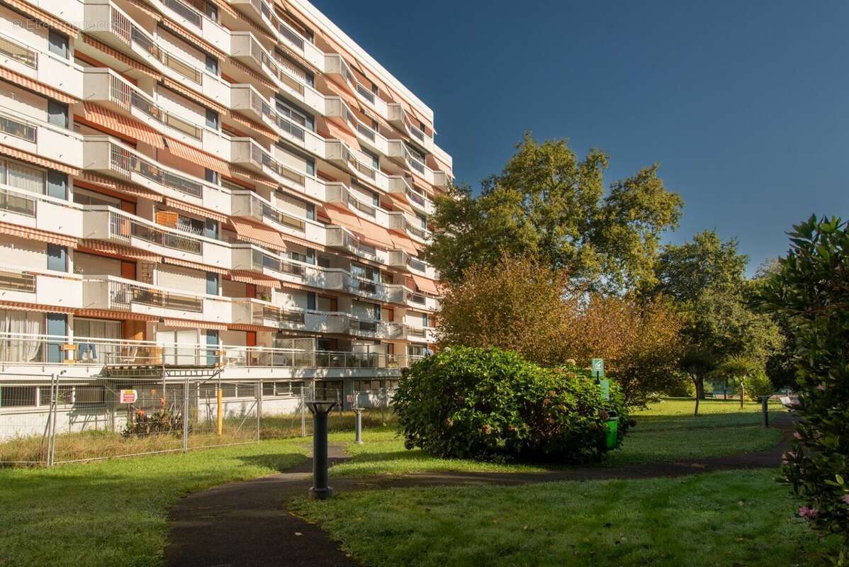Appartement 6 pièces en dernier étage. - photo 14