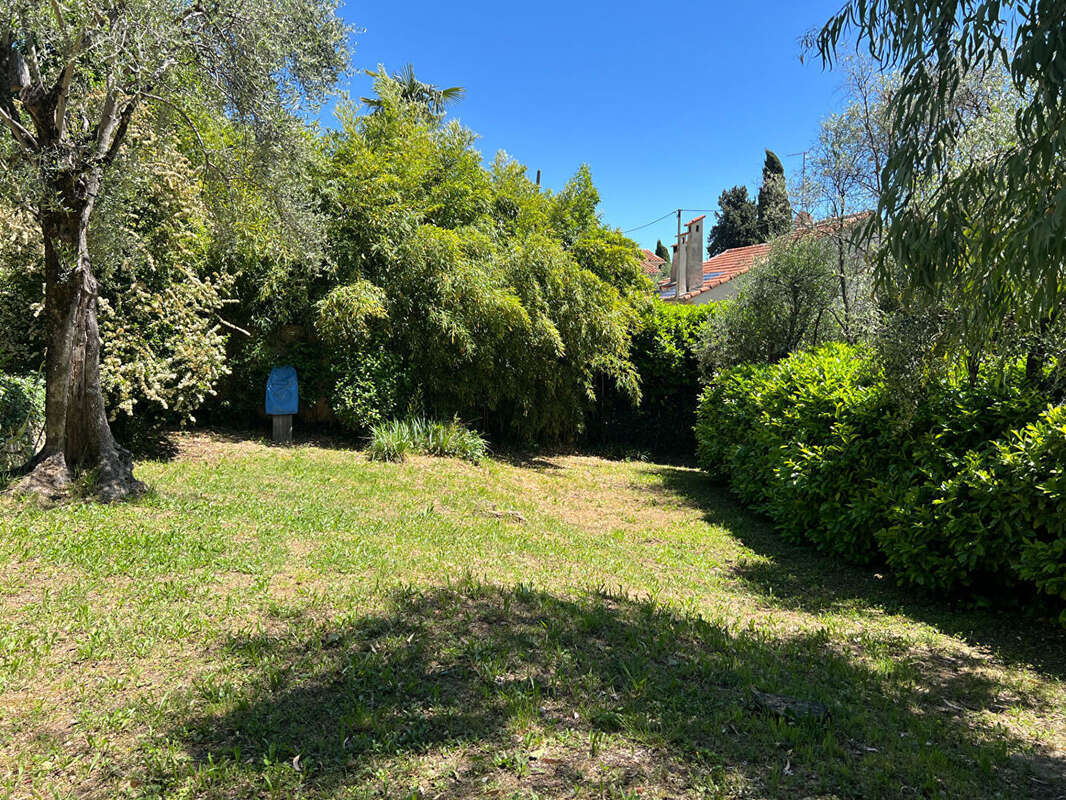 Magagnosc : Maison familiale avec vue mer exceptionnelle - photo 15
