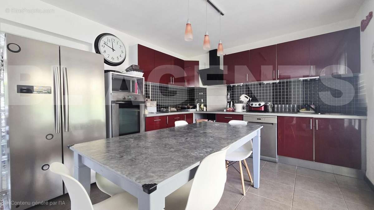 20250725_114908(1) - Maison à CHARLEVILLE-MEZIERES