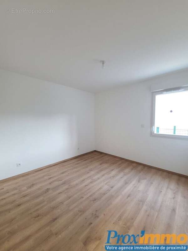 Appartement à SAINT-ETIENNE-DE-CROSSEY