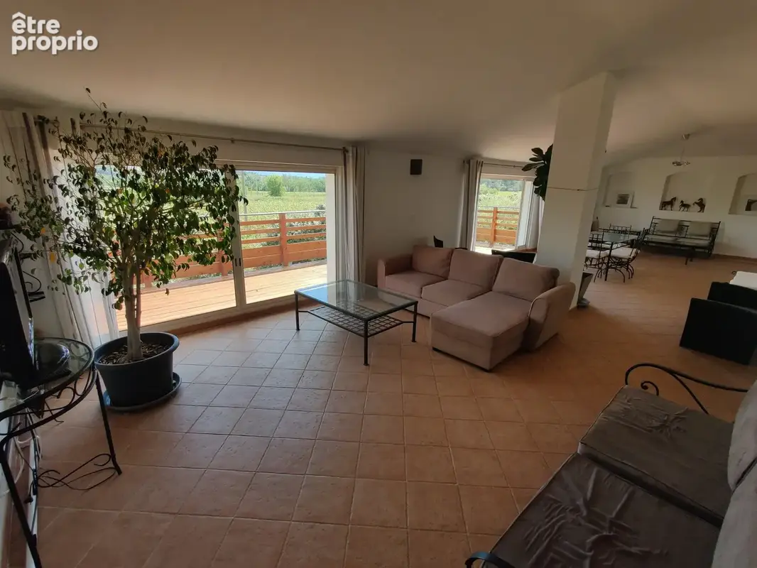 T5 + terrain constructible avec piscine - photo 6