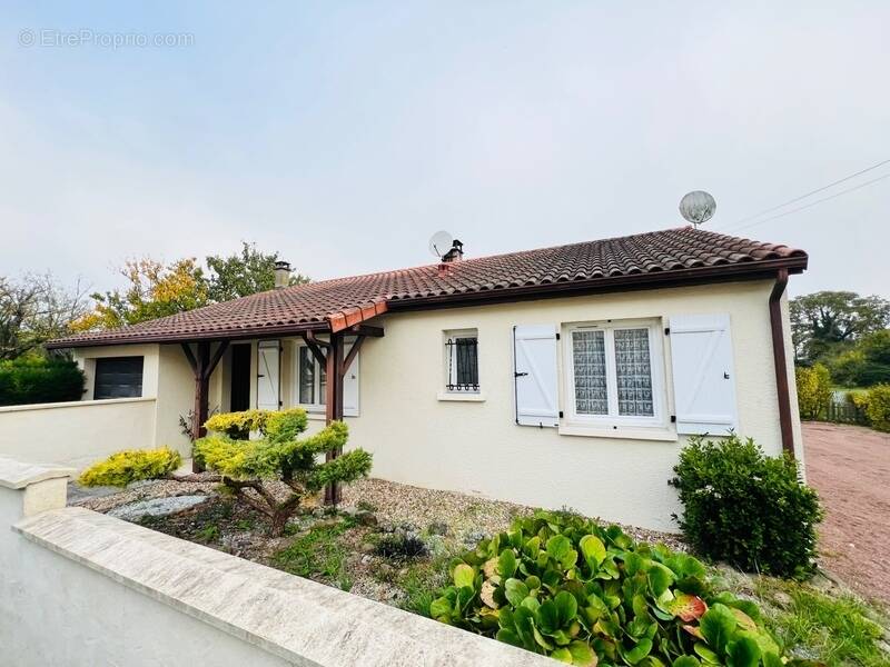 Maison à LEIGNE-SUR-USSEAU