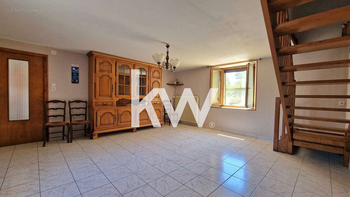 Maison 125 m² à Fresne-Saint-Mames  - photo 3
