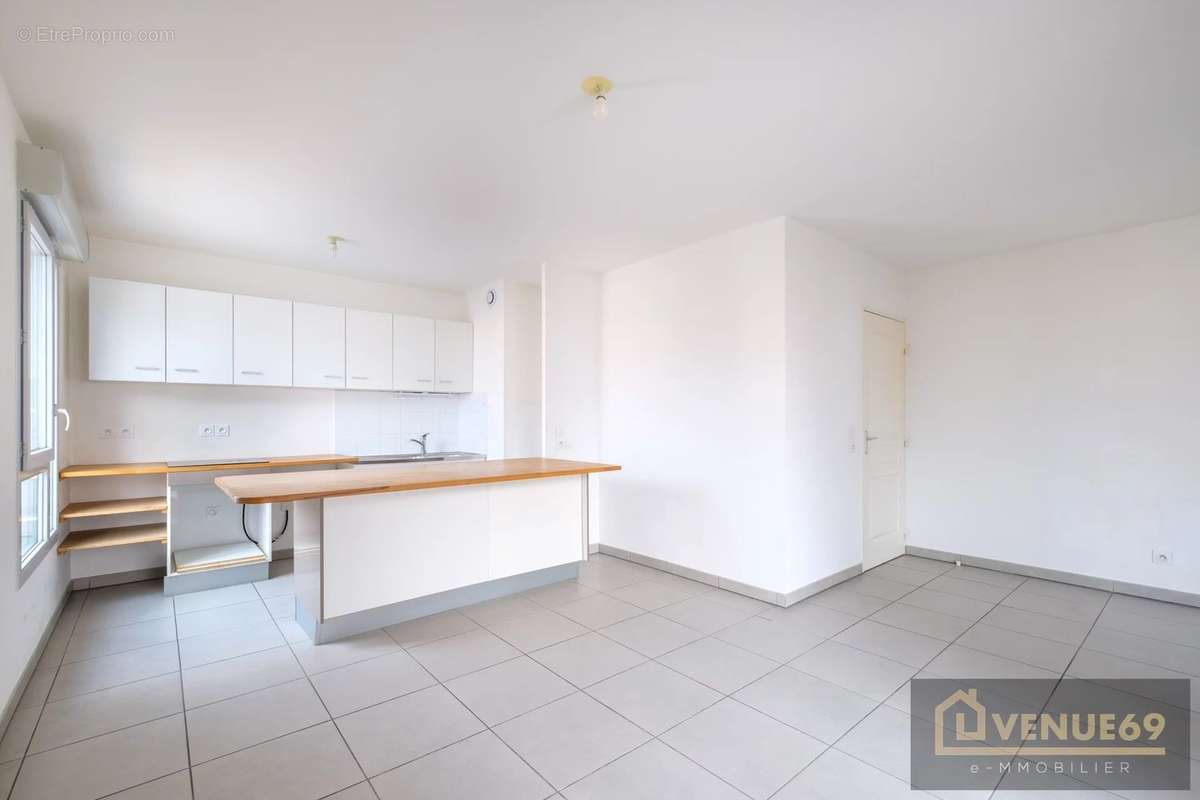 Appartement à LYON-8E