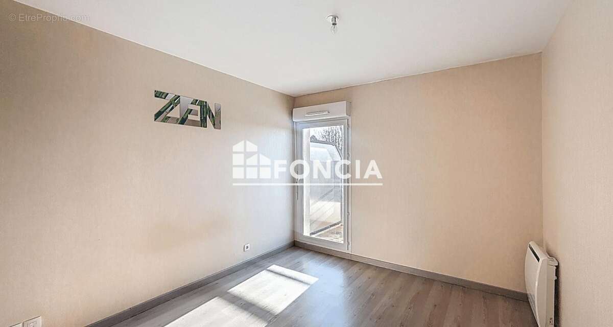Appartement à FLEURY-SUR-ORNE