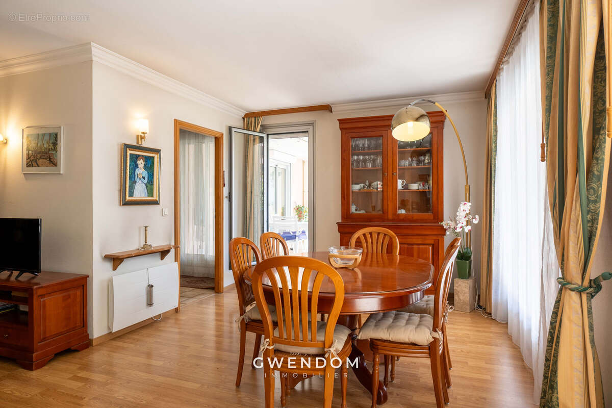 Appartement à CHAMPS-SUR-MARNE