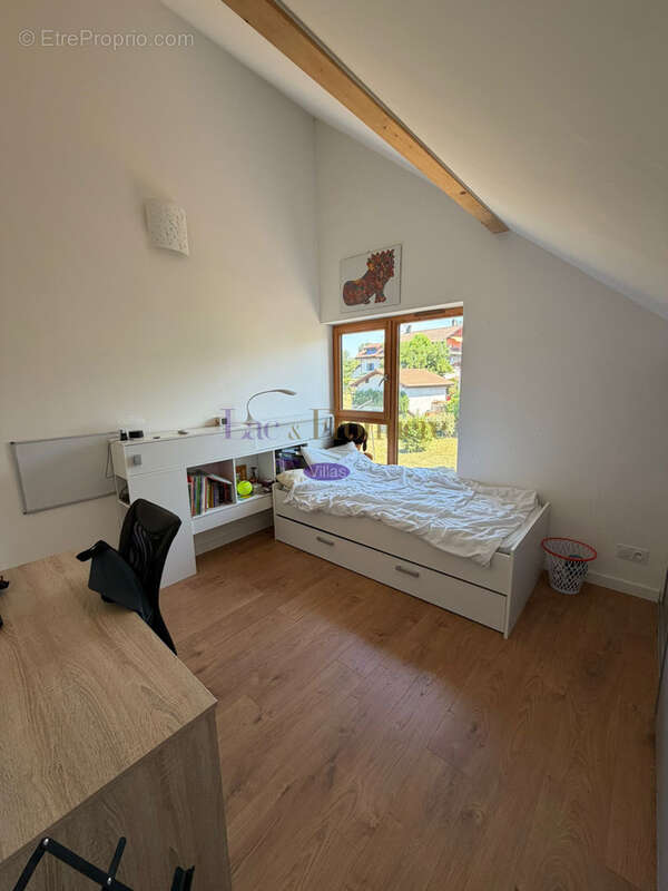 Maison 140 m² à Messery  - photo 8