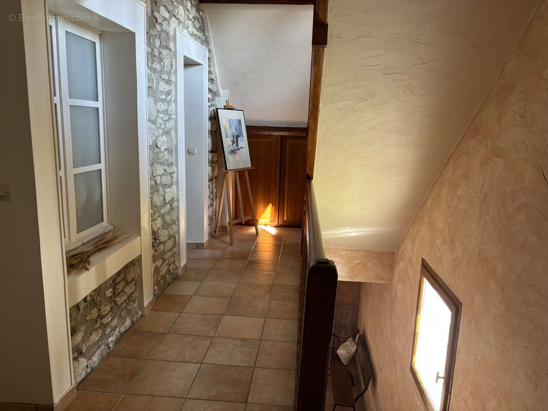 Maison à THOIRY