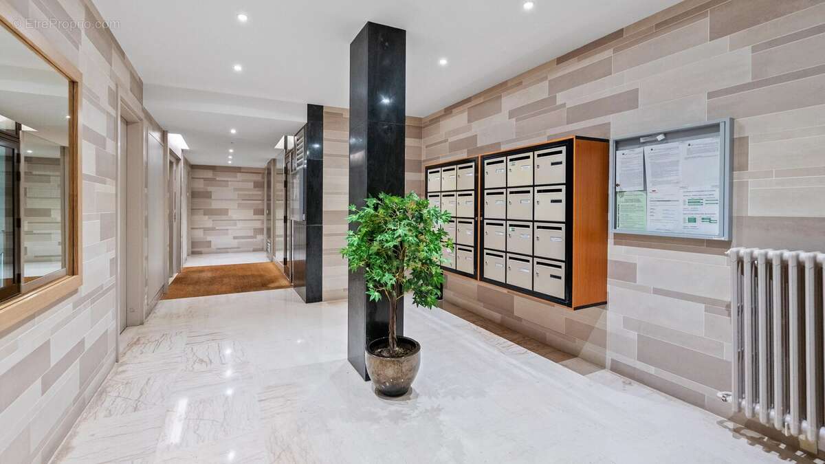Appartement à GARCHES