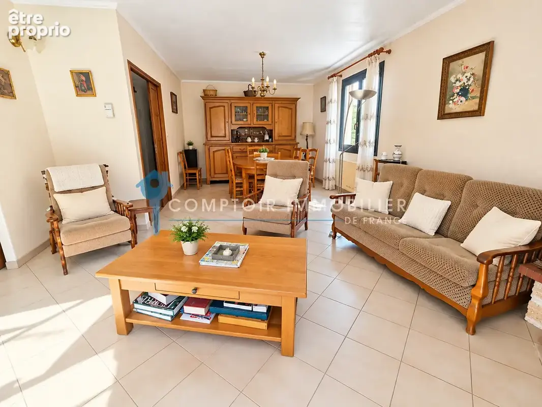 Dépt Hérault (34), à vendre Prades Le Lez Appartement Villa de 220m2. - photo 3