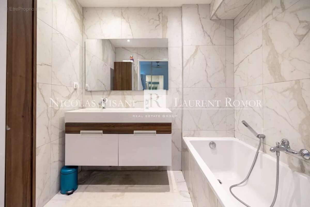 Appartement à VILLEFRANCHE-SUR-MER
